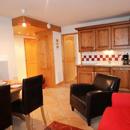 Superbe 48m² Avec Terrasse, Centre Village, Parking, Proche Ski-bus, Non-fumeur - Fr-1-624-46