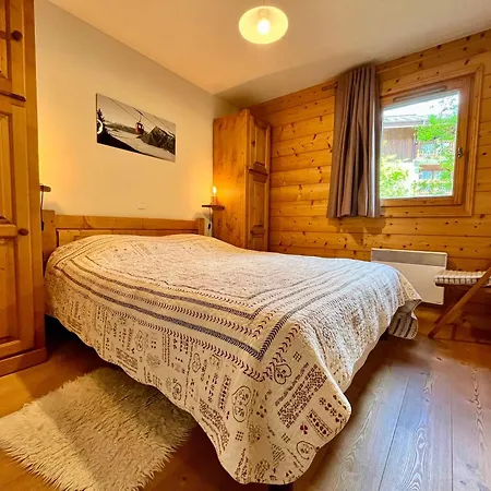 Superbe 48m² Avec Terrasse, Centre Village, Parking, Proche Ski-bus, Non-fumeur - Fr-1-624-46 * Samoëns